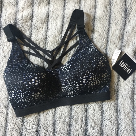 Victoria's Secret Other - Victoria's Secret sports bra